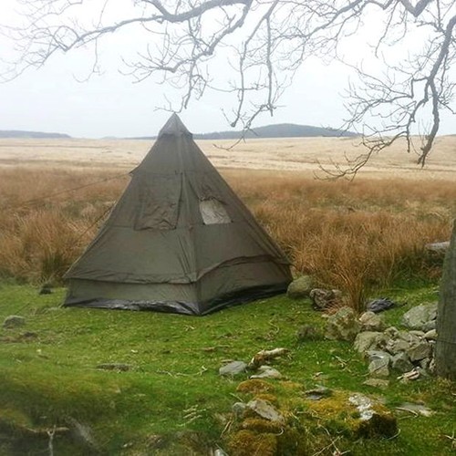 Four man tipi - man, tent