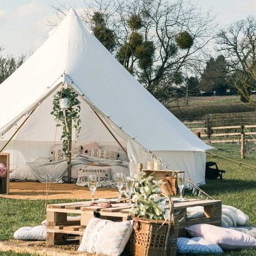 Bell tent with zipped - tent,